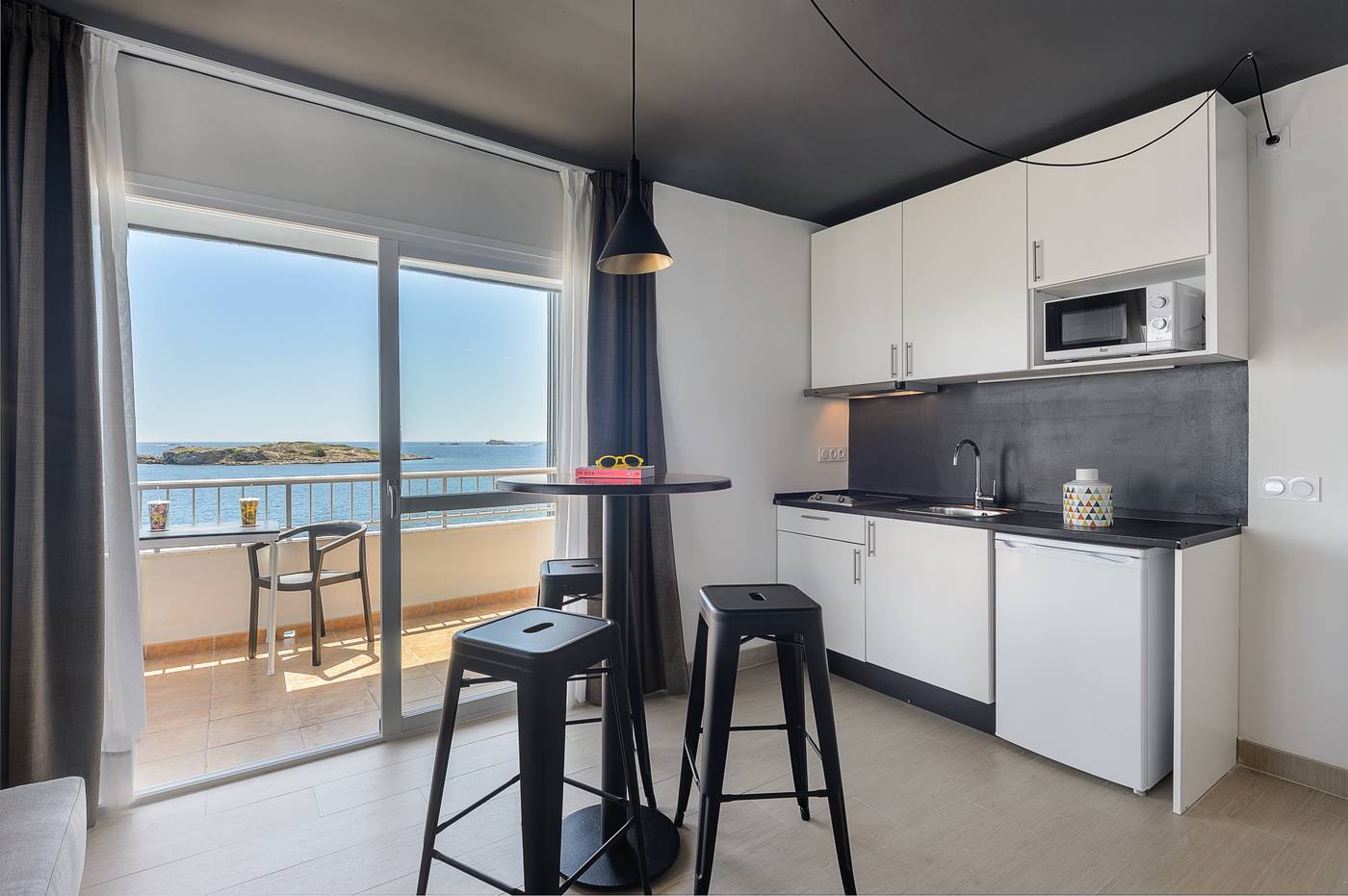 Apartamentos-Playasol-Jabeque-Dreams-Room-27