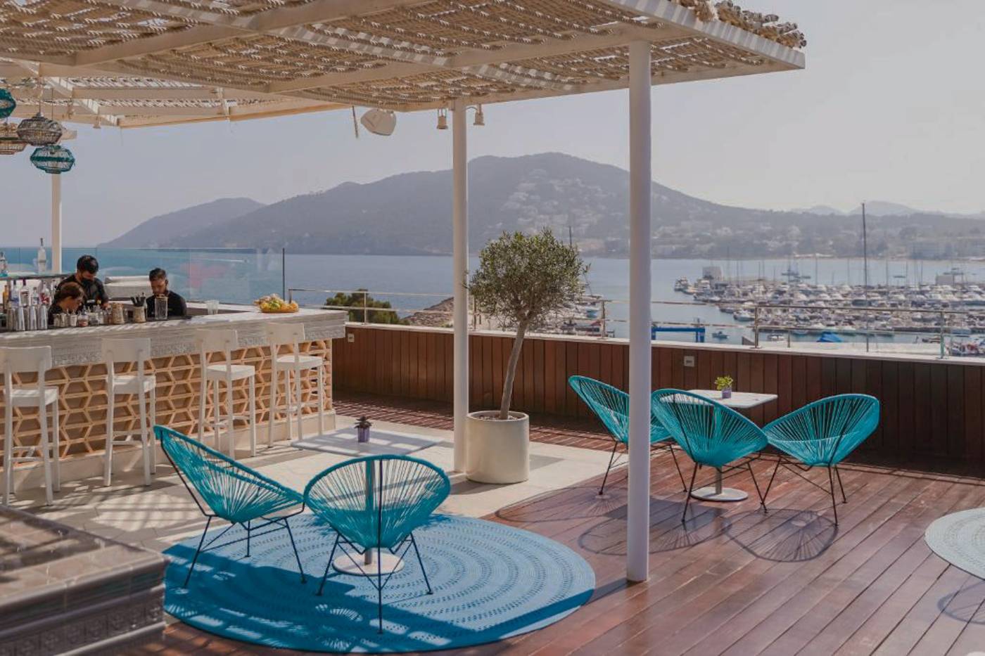 Aguas-de-Ibiza-Bar-12