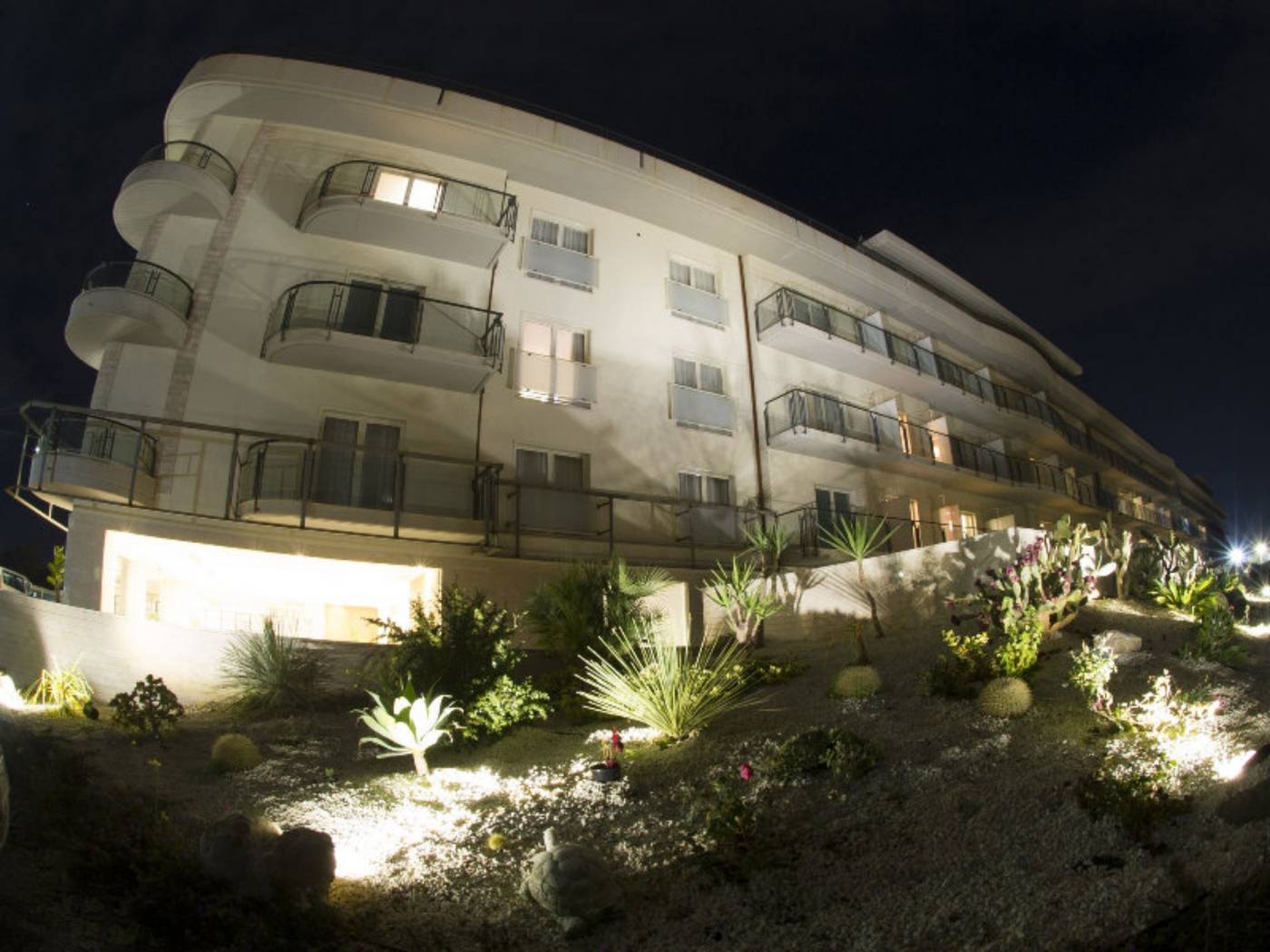 Catania-International-Airport-Hotel-General-view-3