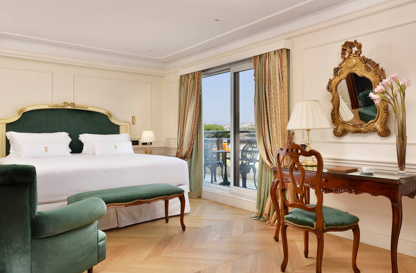 Parco-dei-Principi-Grand-Hotel---Spa-Room-20