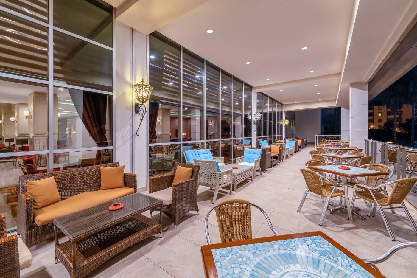 Royal-Garden-Beach-Bar-49