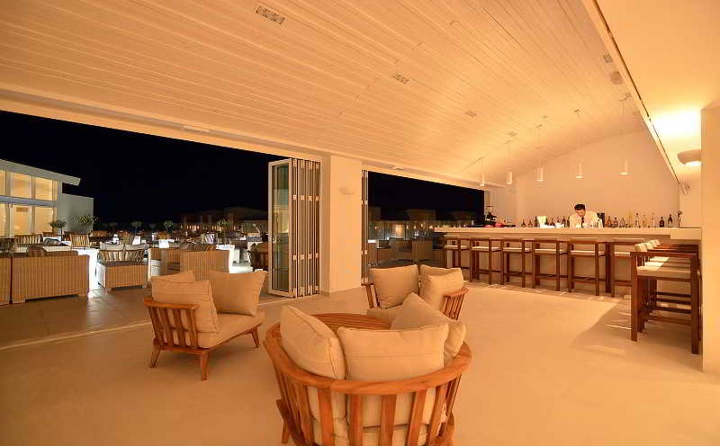Insula-Alba-Resort---Spa-Bar-43
