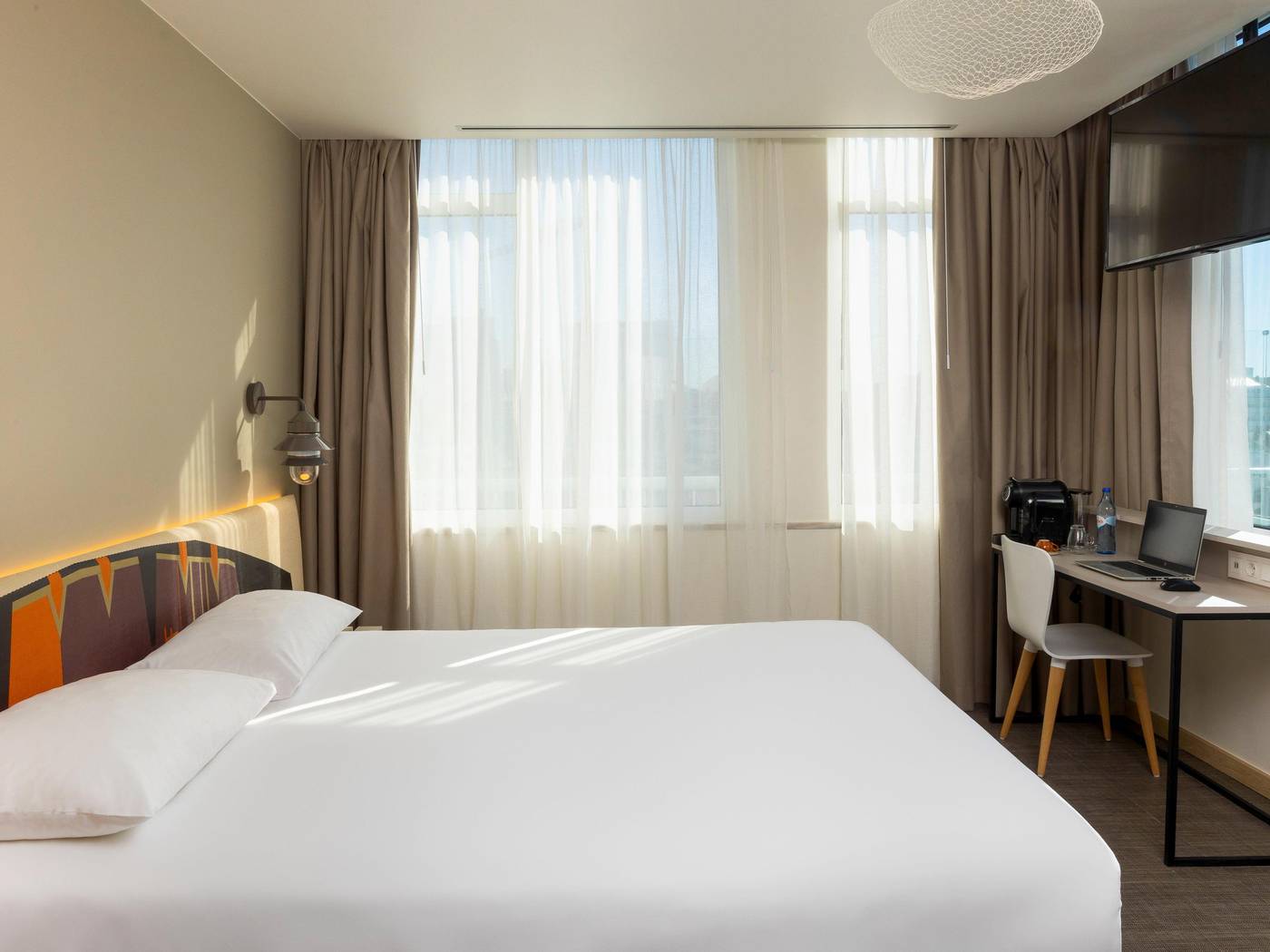 ibis-Styles-Lisboa-Centro-Liberdade-NE-Room-37