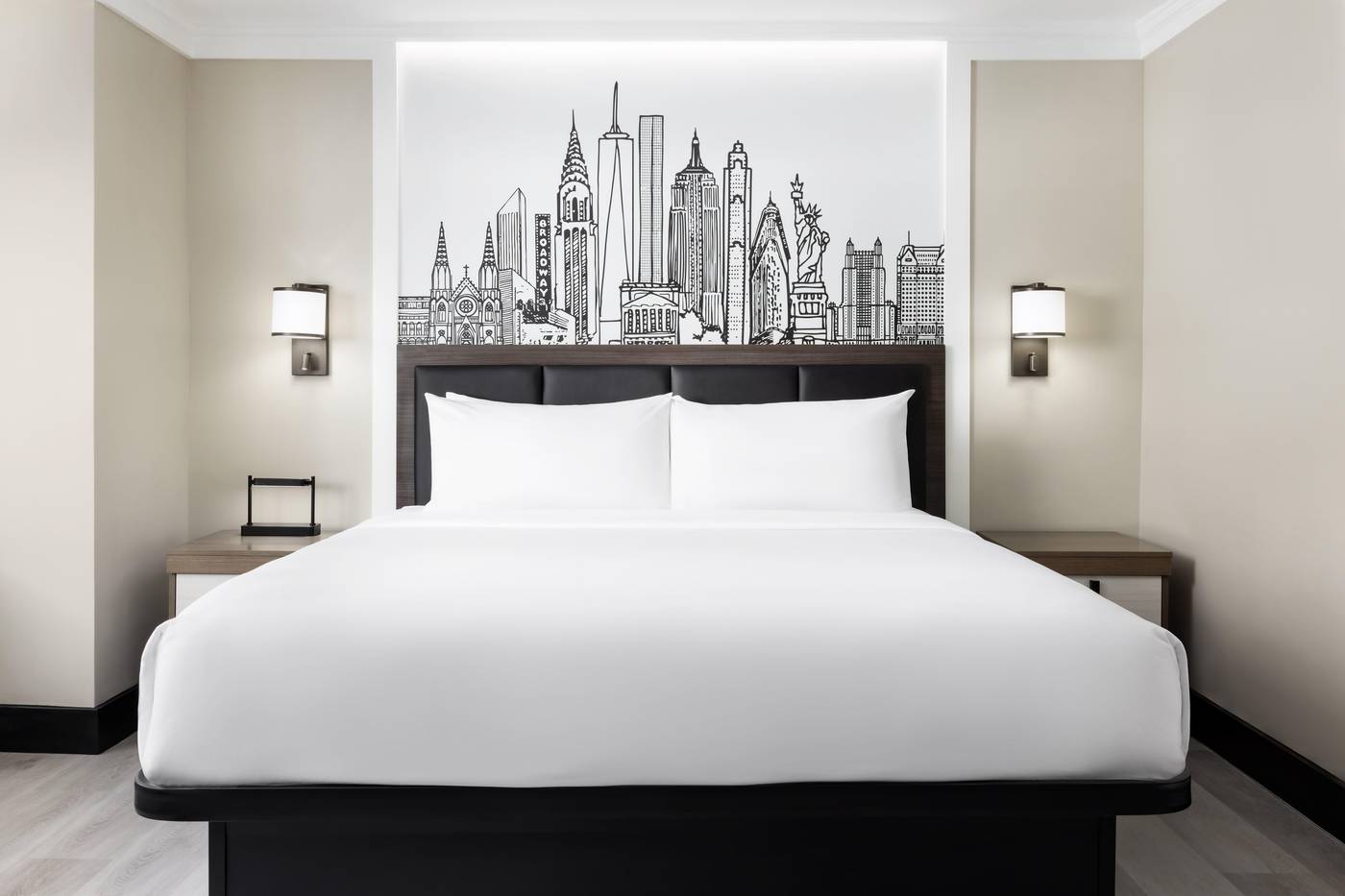 The-Manhattan-at-Times-Square-Hotel-Room-25