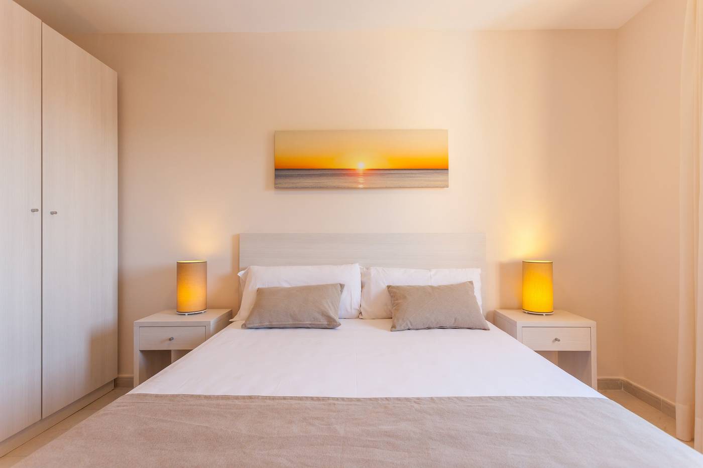 Pierre---Vacances-Salou-Room-19