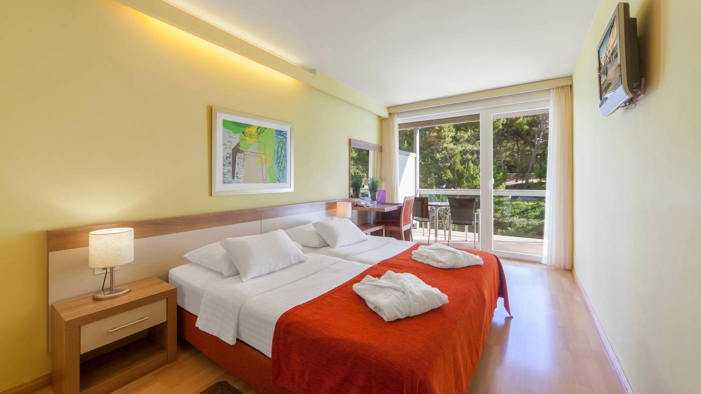 Hotel-Aurora-Room-16