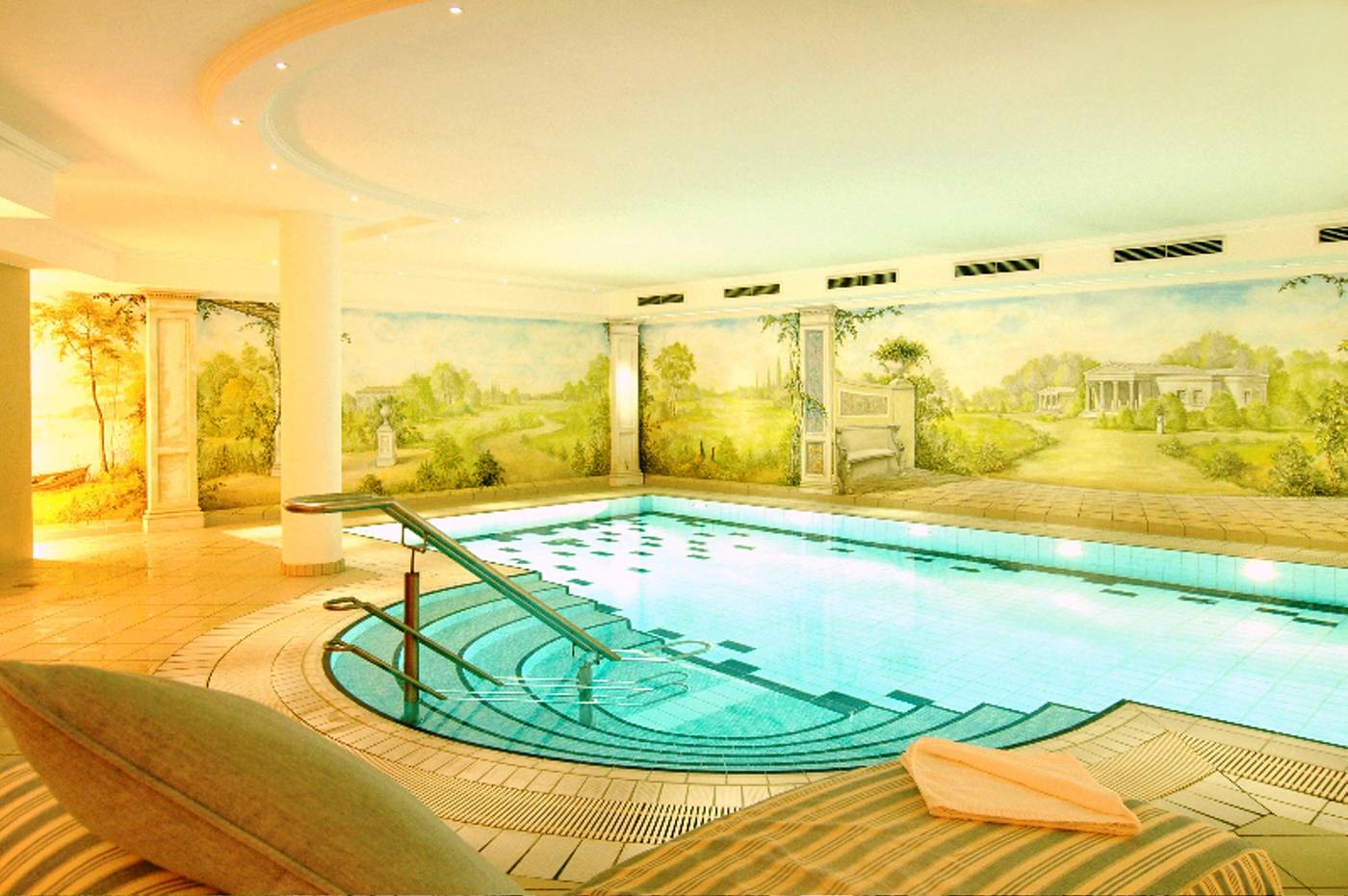 Louisa-s-Place-Pool-57