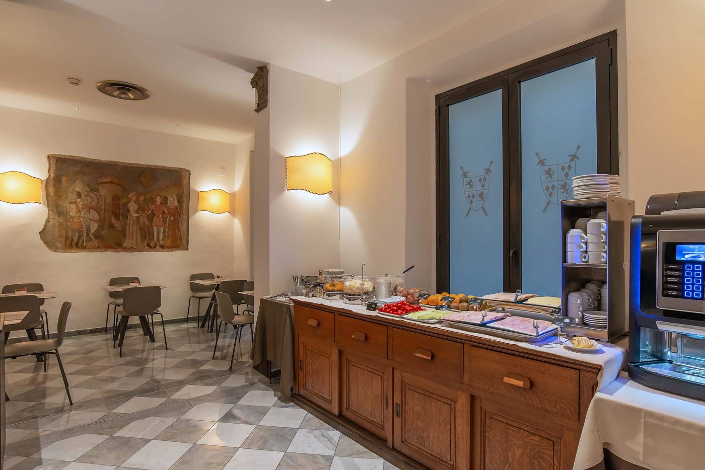 Machiavelli-Palace-Restaurant-76