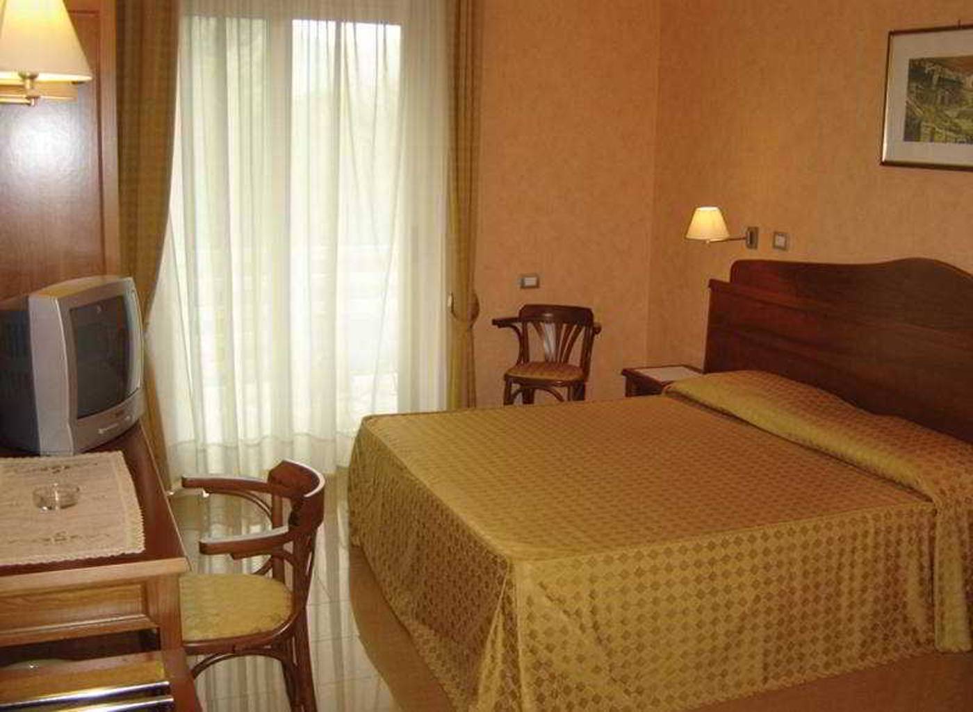 Hotel-Conchiglia-D-Oro-Room-6