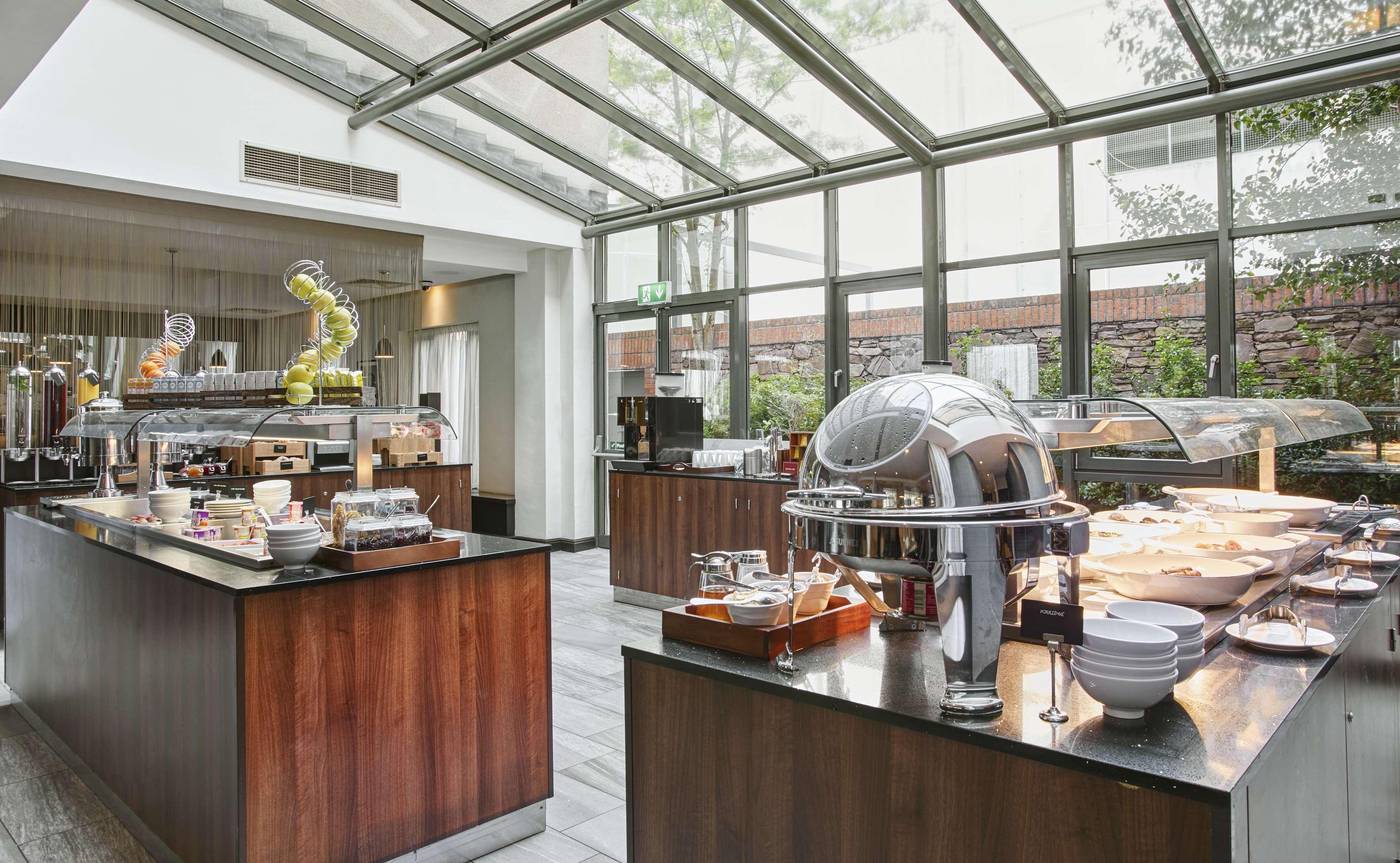 Hilton-Garden-Inn-Dublin-City-Centre-Restaurant-26