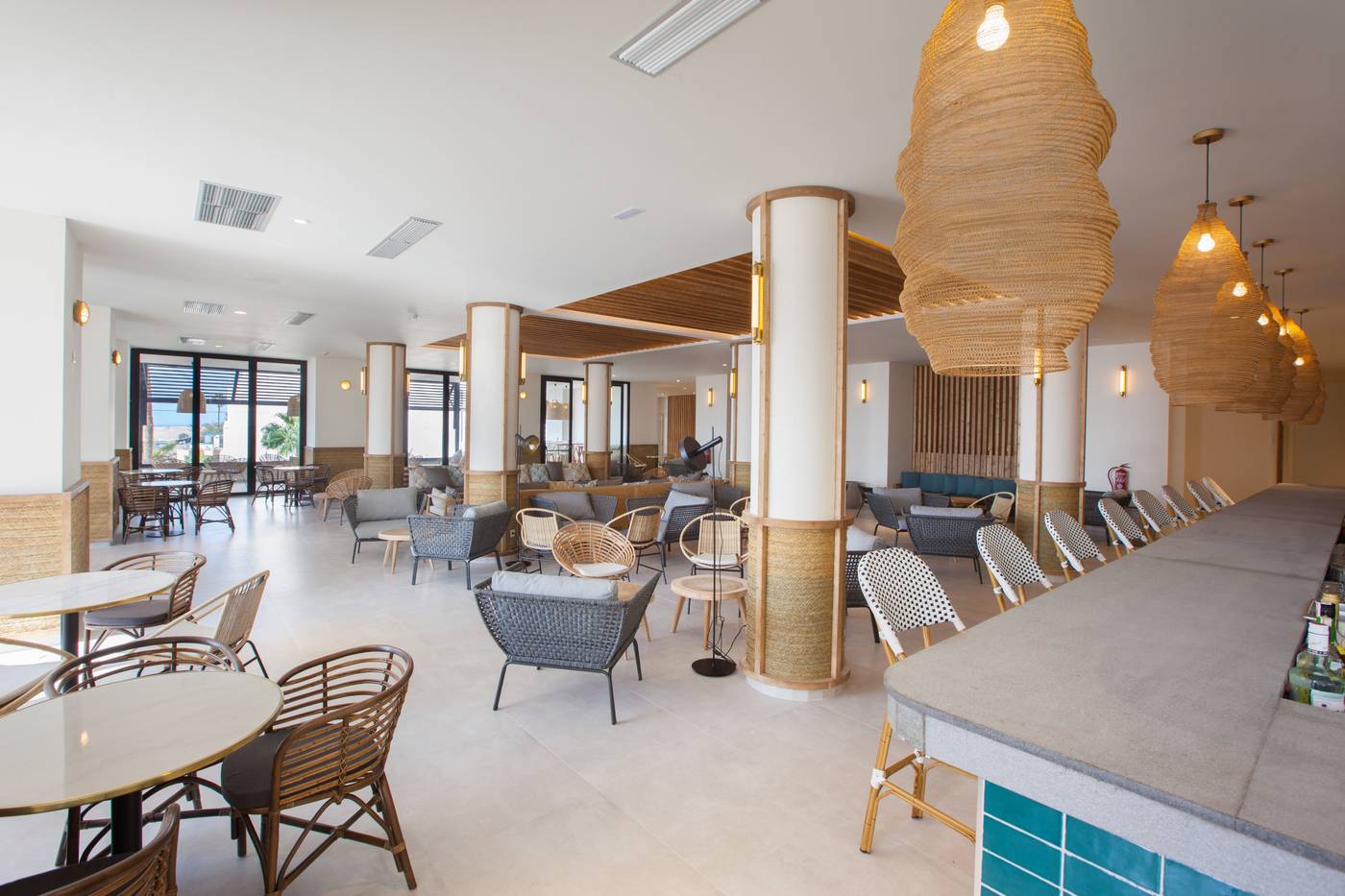 Corallium-Dunamar-by-Lopesan-Hotels-Restaurant-41