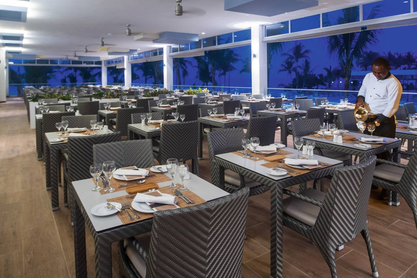 Riu-Ocho-Rios-All-Inclusive-Restaurant-42