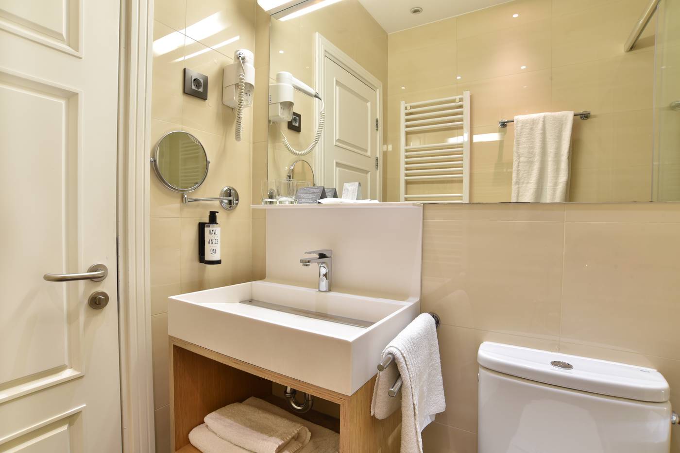 Zenit-Budapest-Palace-Room-44