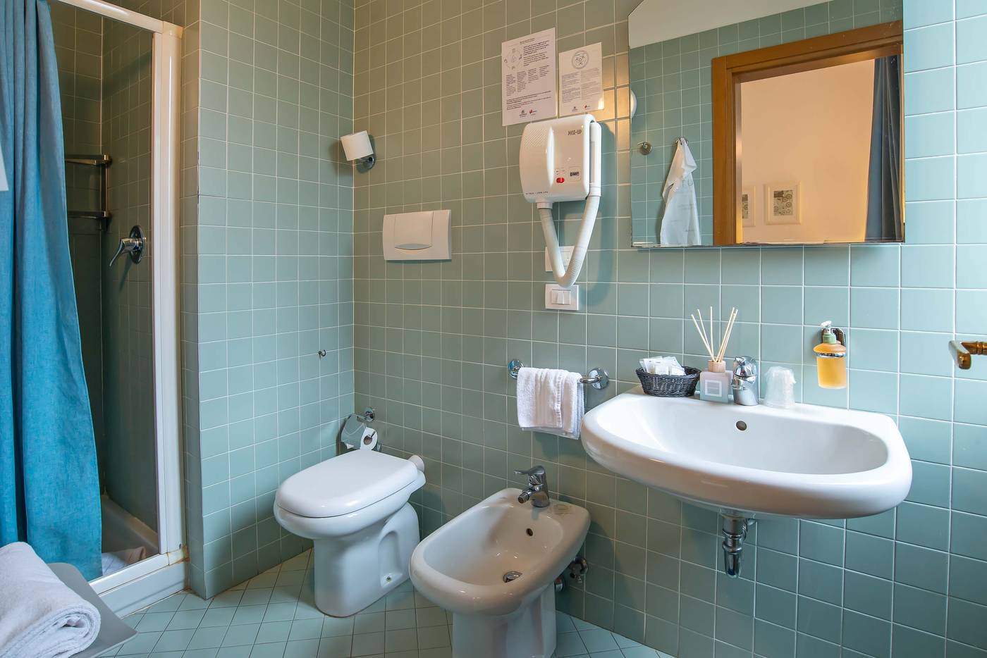 Hotel-Bonifacio-Room-29