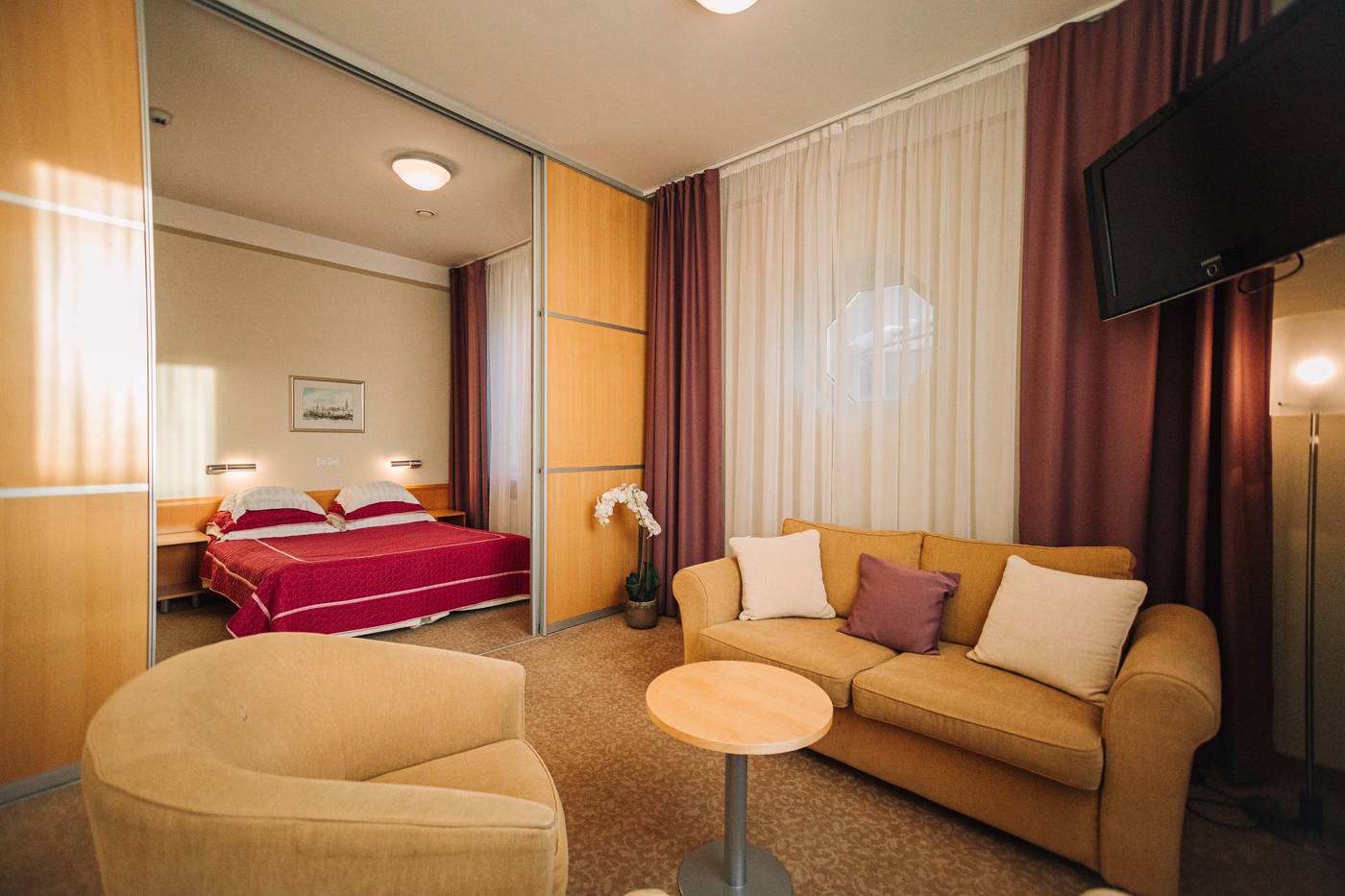 Rixwell-Viru-Square-Hotel-Room-4