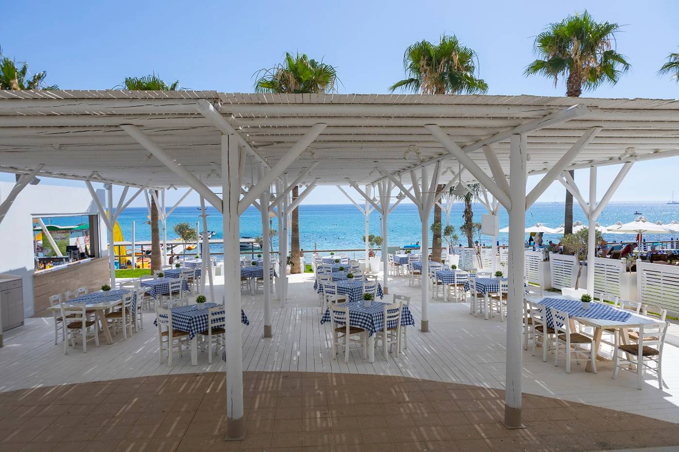 Tsokkos-Constantinos-The-Great-Beach-Hotel-Terrace-28
