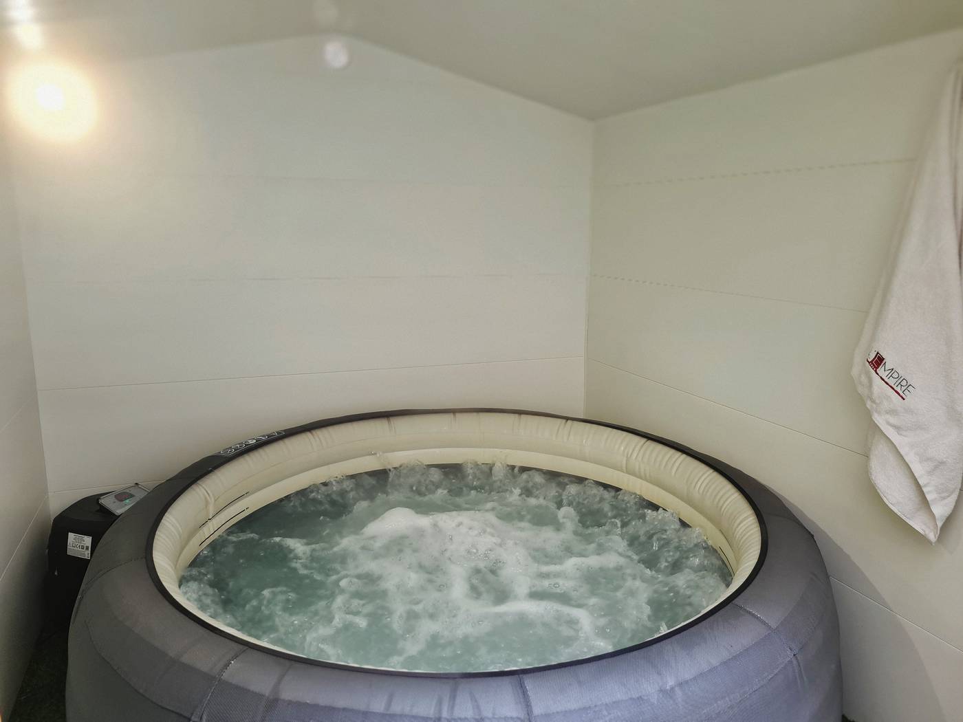 L-Empire-Paris-Room-44