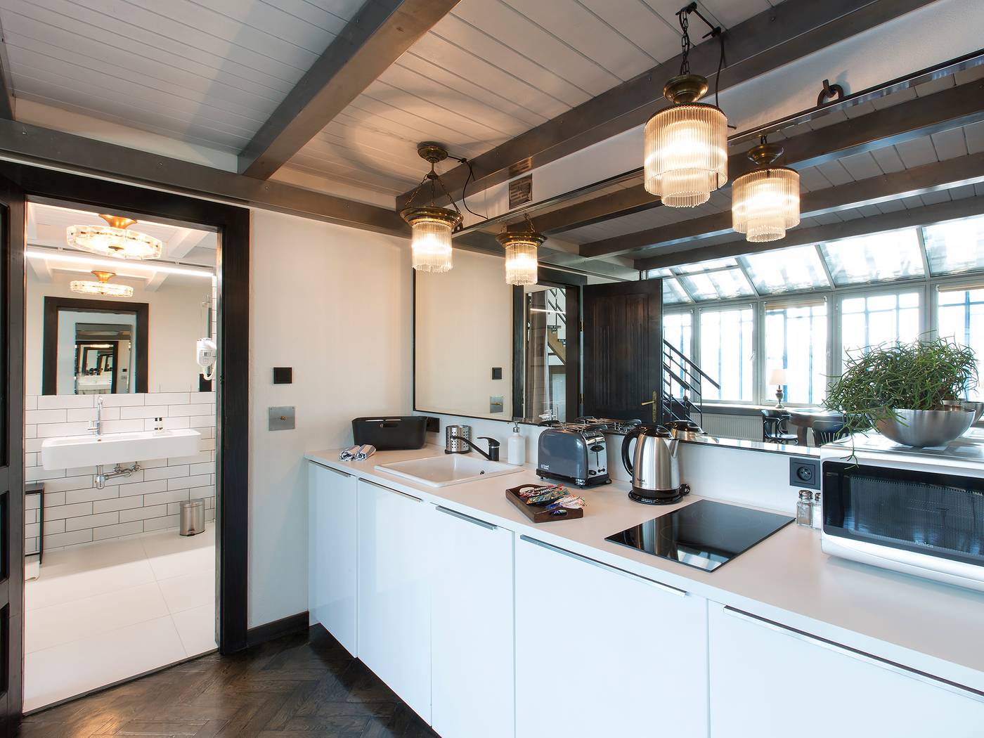 Antique-Apartments-Plac-Szczepanski-Room-12