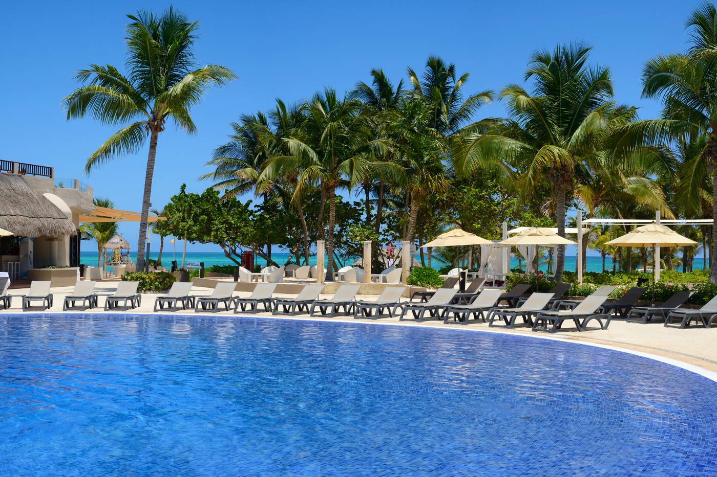 Catalonia-Playa-Maroma-All-Inclusive-Pool-4