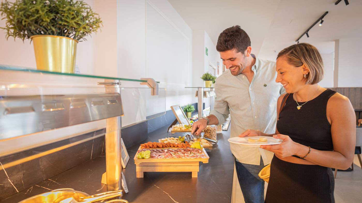 Seth-Port-Mahon-Restaurant-53