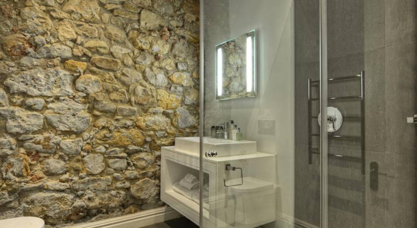 The-Three-Boutique-Hotel-Room-20