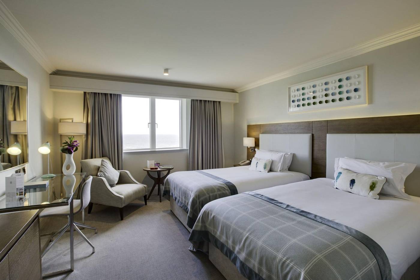 Portmarnock-Hotel-and-Golf-Links-Room-5
