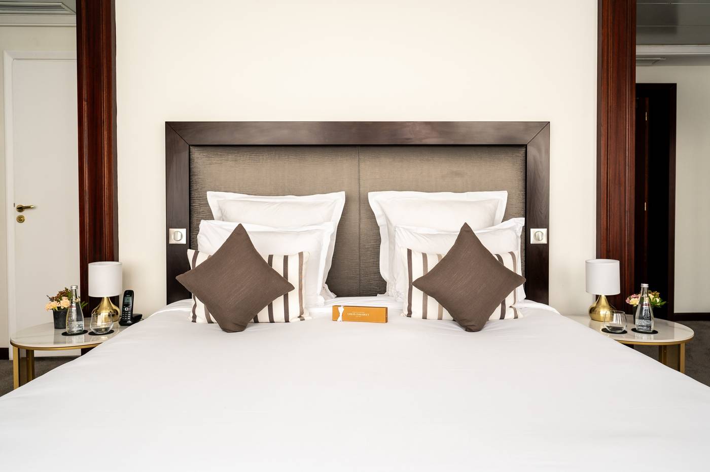 Hotel-Signature-Saint-Germain-des-Pres-Room-39