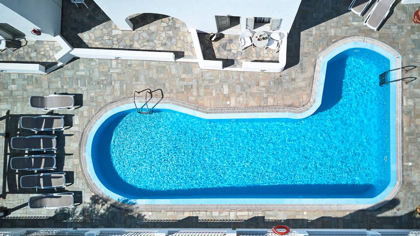Nissos-Thira-Pool-7