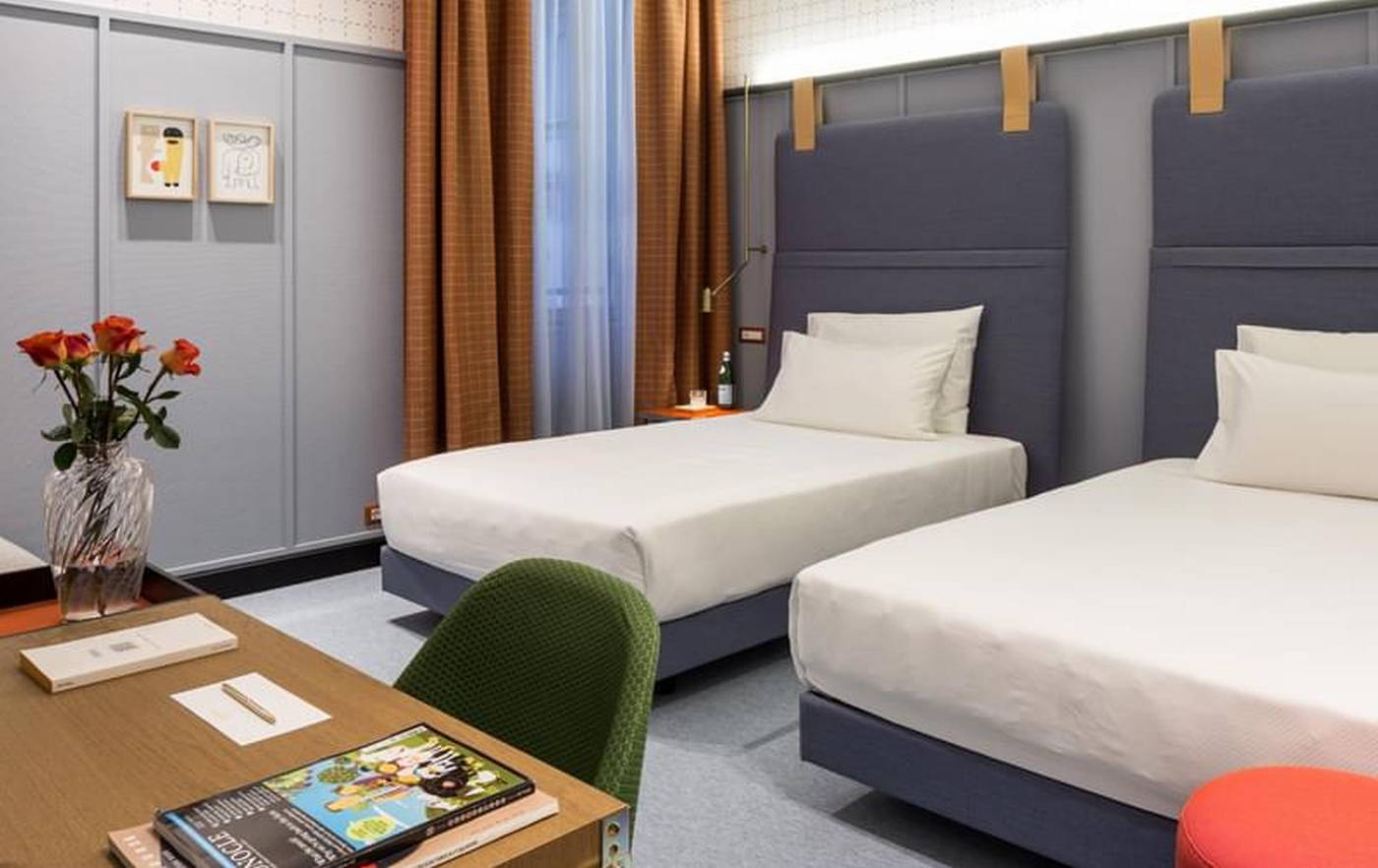 Room-Mate-Giulia-Room-42