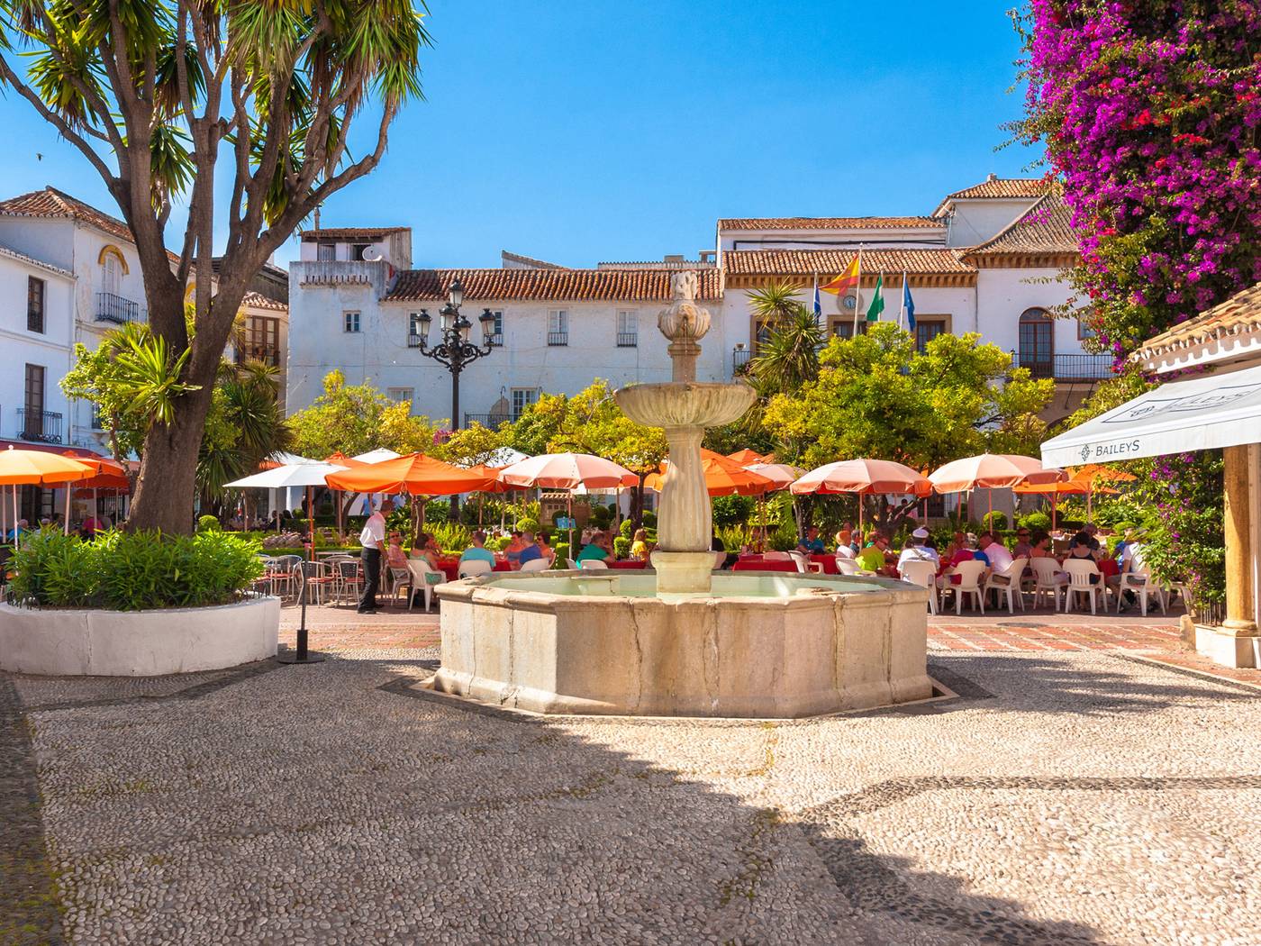 Am----re-Marbella-Beach-Hotel-Lobby-13