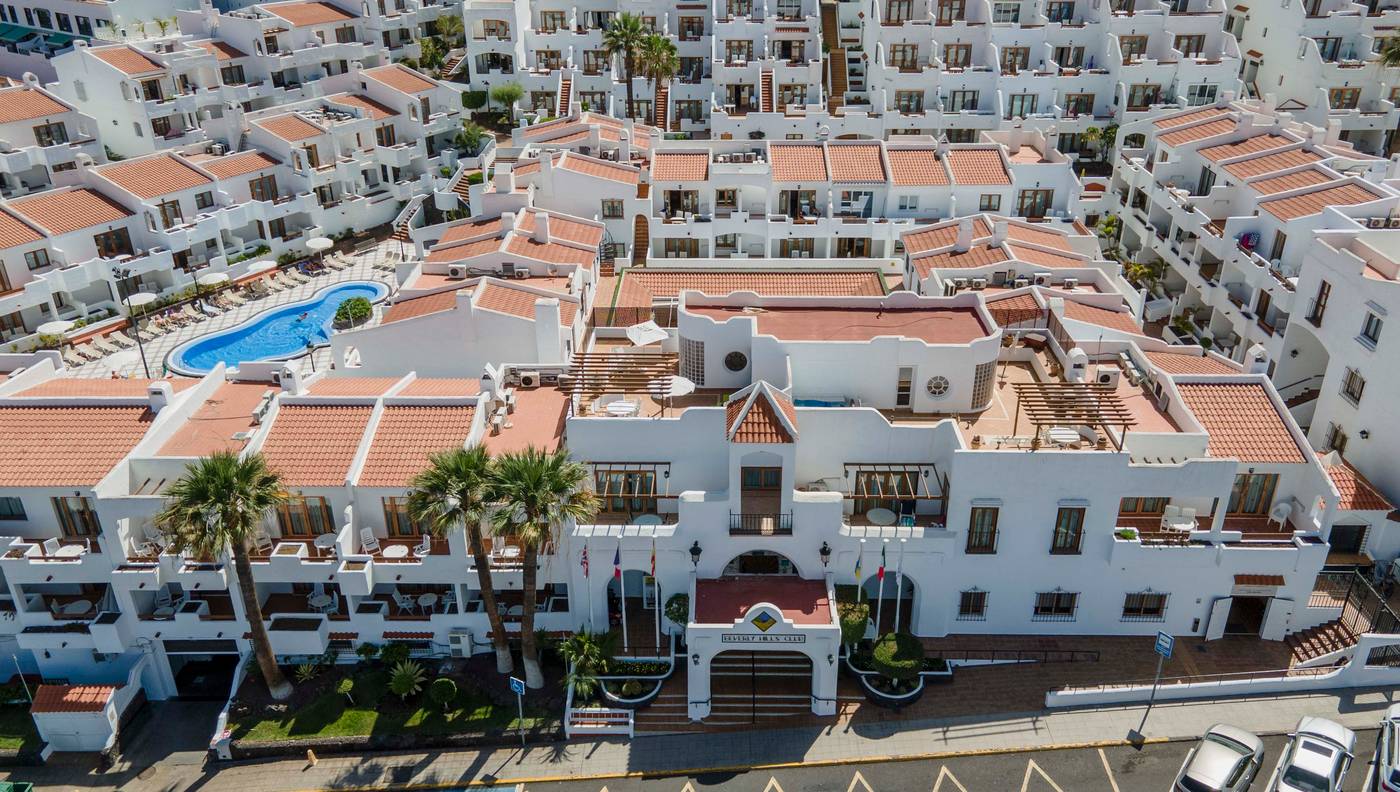 15.12.25 ONA Beverly Hills Suites