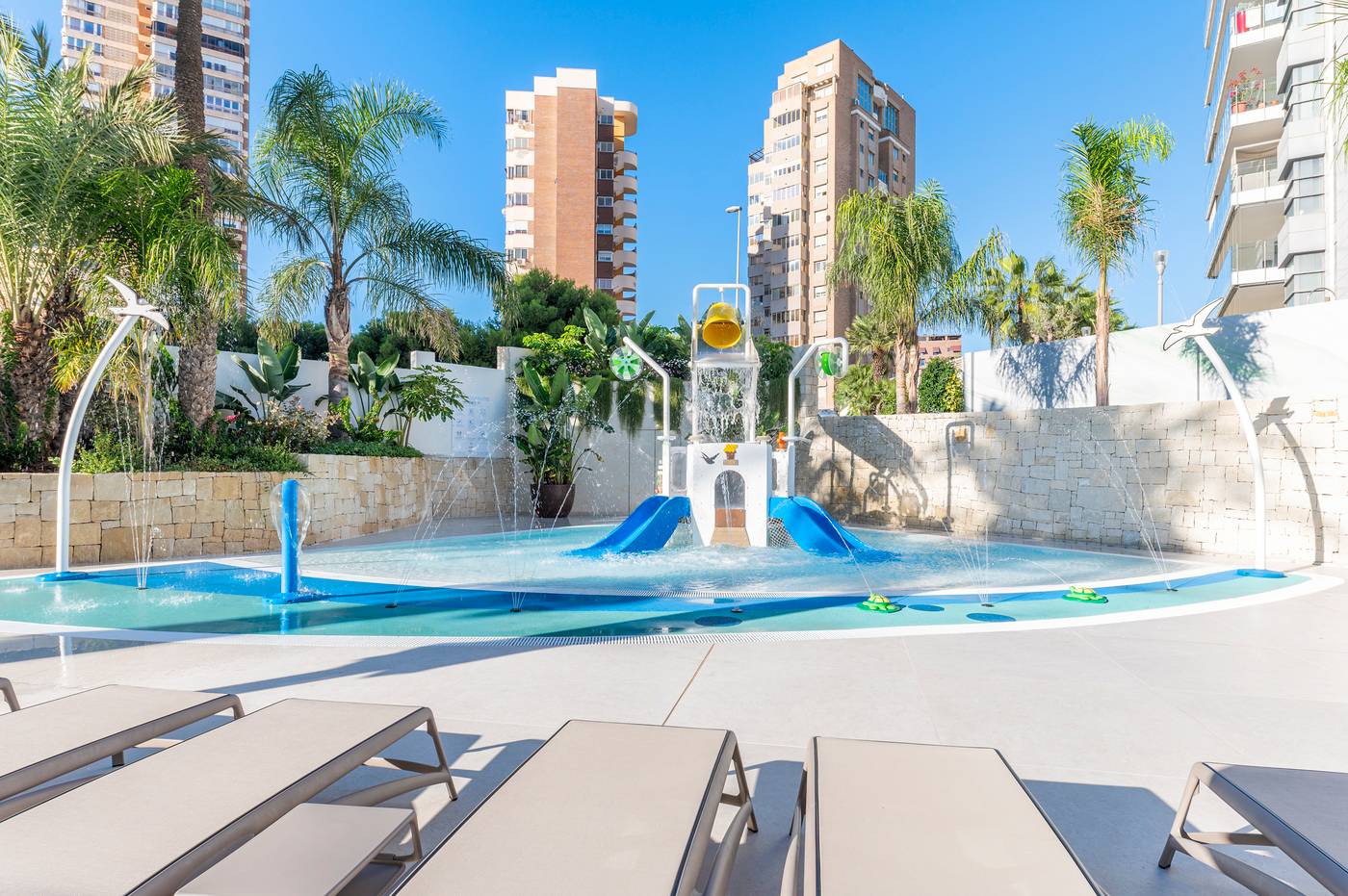 Port-Alicante--Playa-de-San-Juan-Sports-and-Entertainment-9