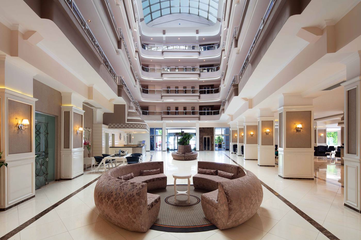 Galeri-Resort-Hotel-Lobby-41