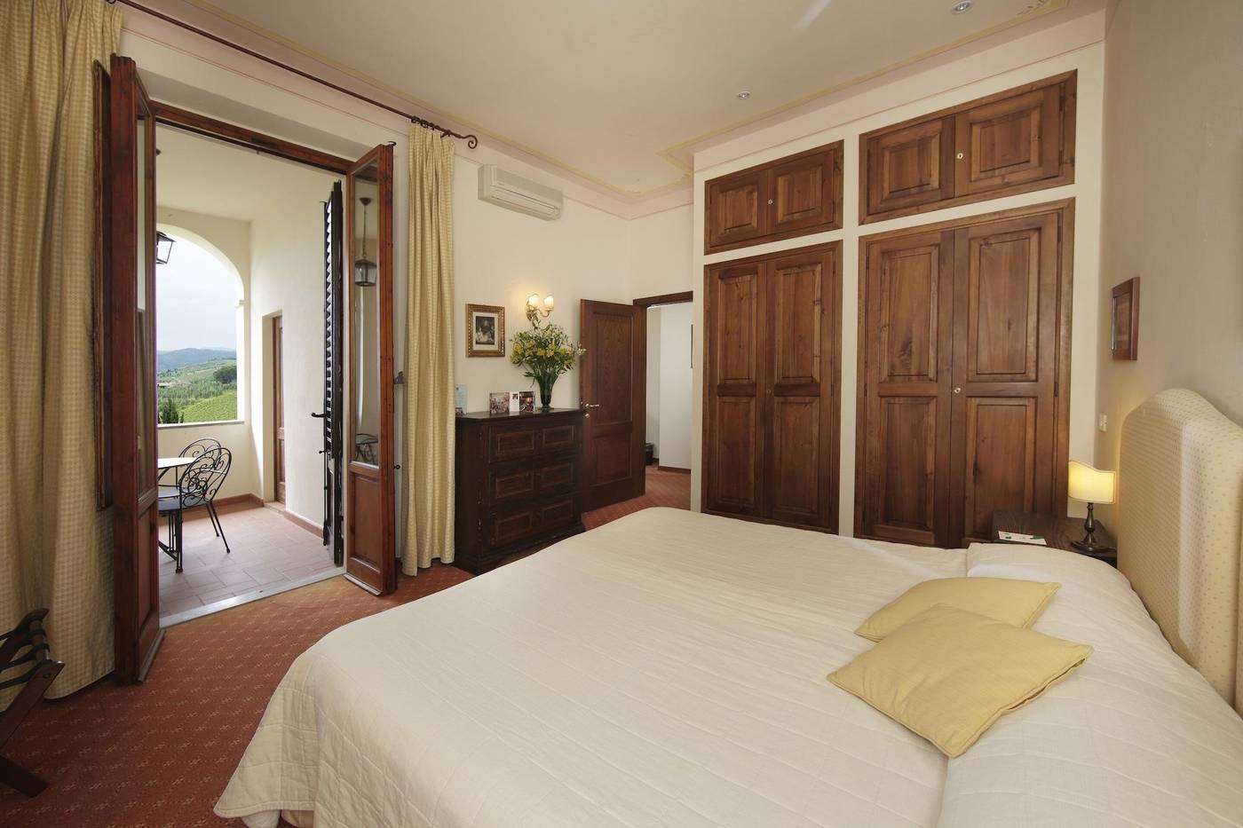 Relais-Vignale---Spa-Room-9