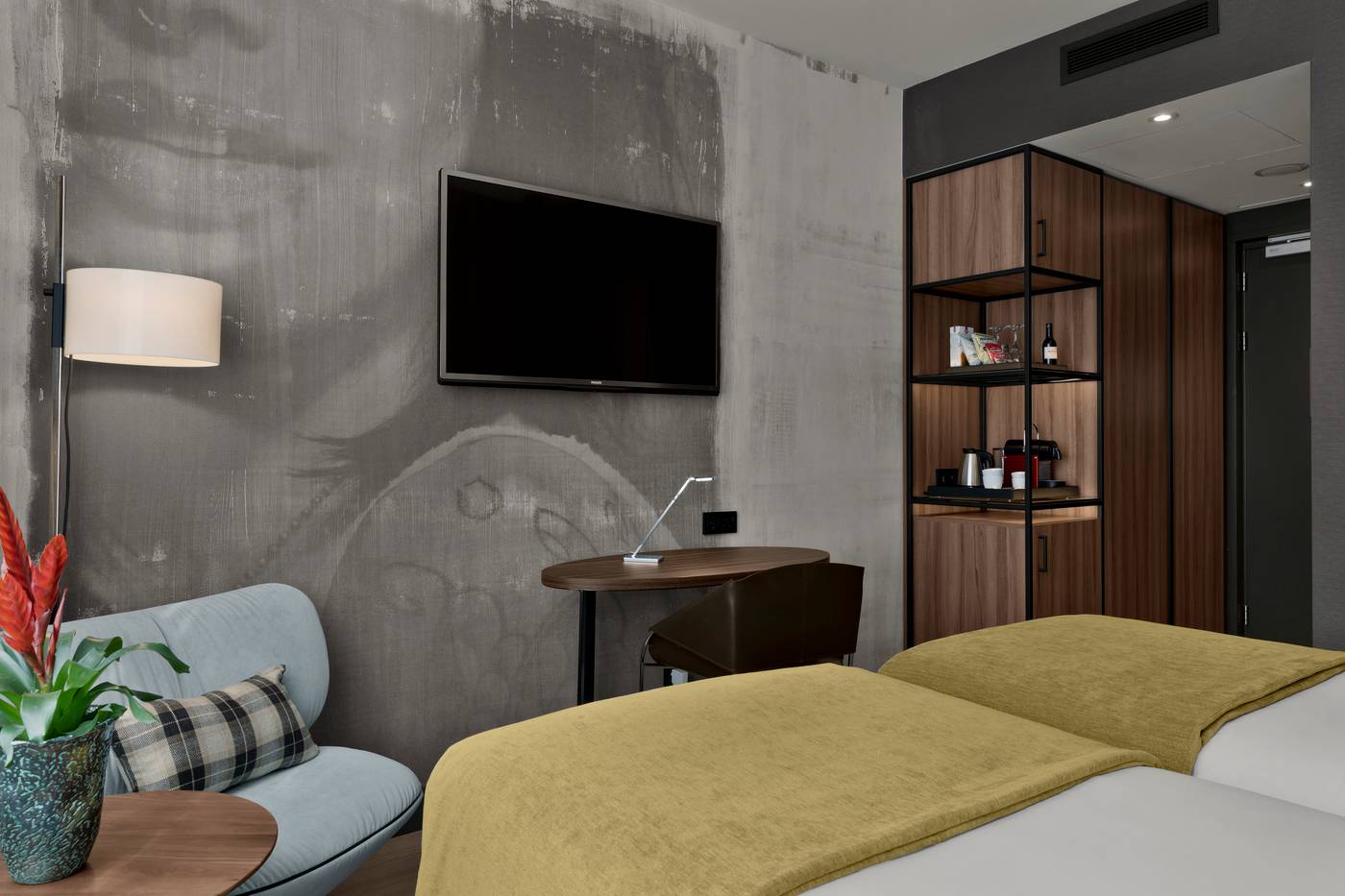 NH-Collection-Amsterdam-Flower-Market-Room-49