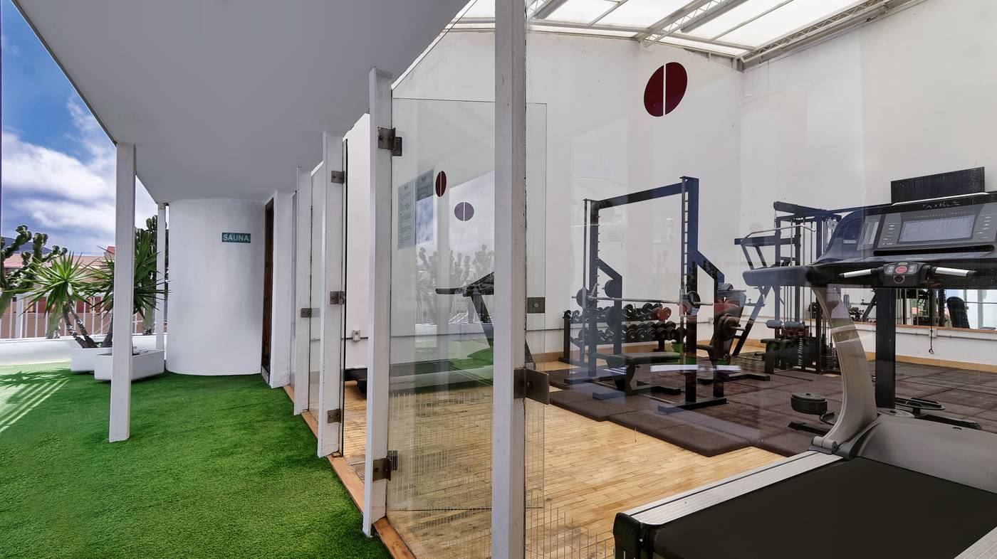 Astoria-Sports-and-Entertainment-62