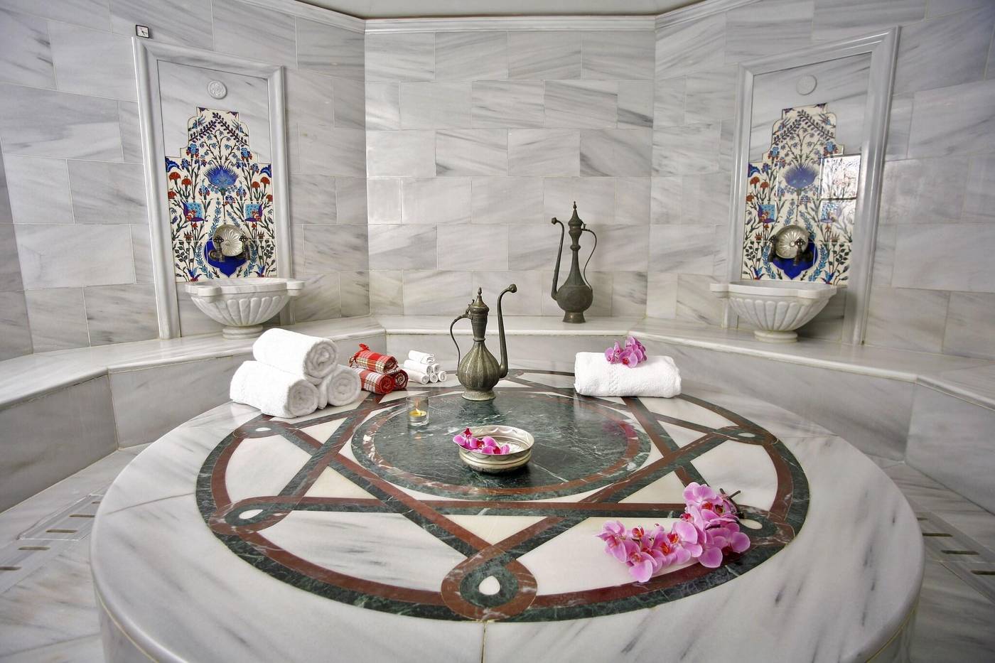 The-Ritz-Carlton-Istanbul-Sports-and-Entertainment-69