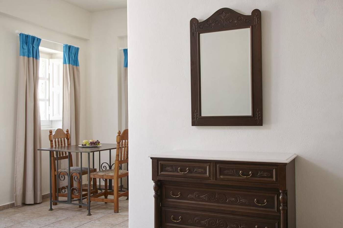 Terra-Blue-Santorini-Room-22