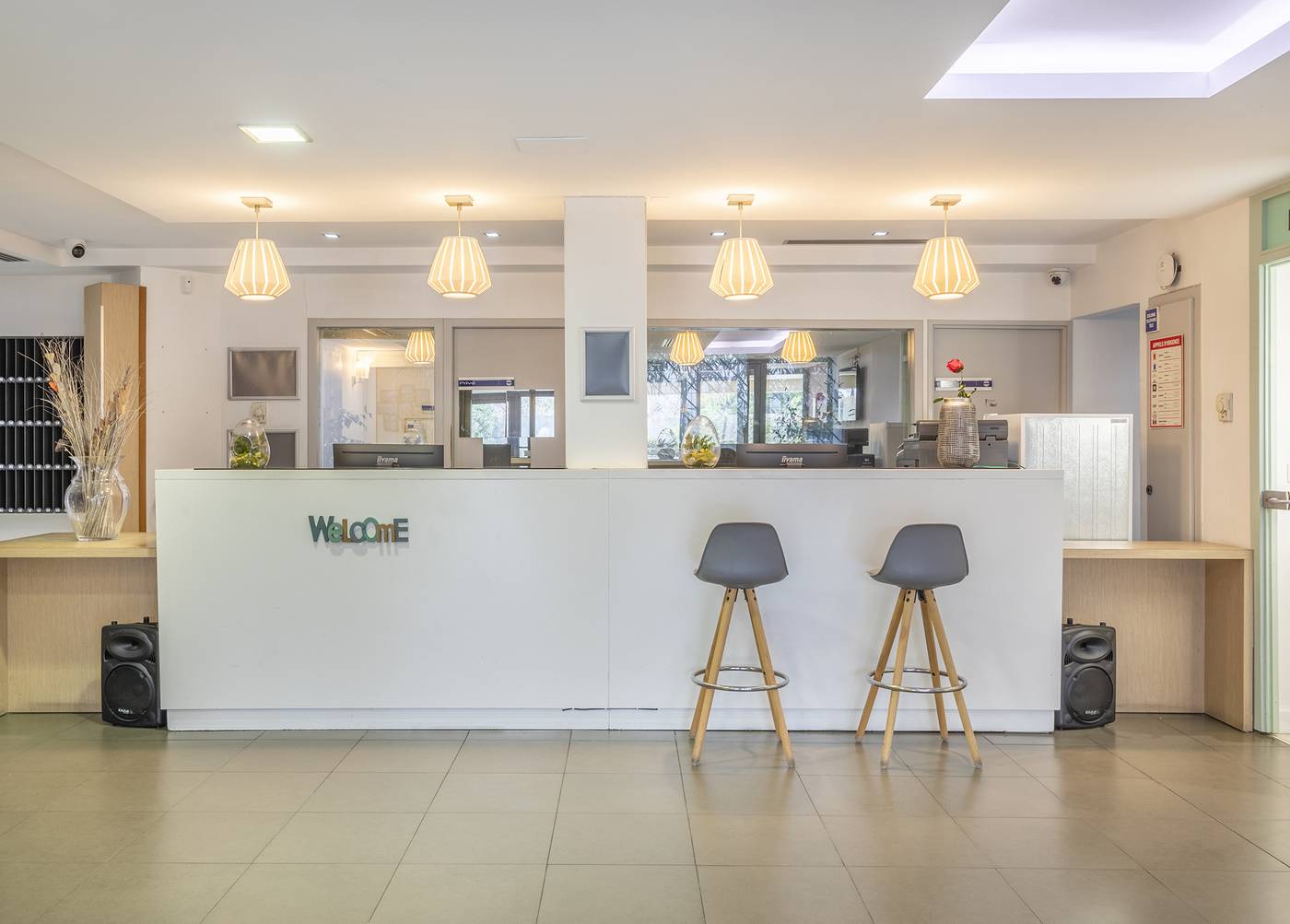 Comfort Aparthotel Marseille Prado-France-Marseille-Lobby-5