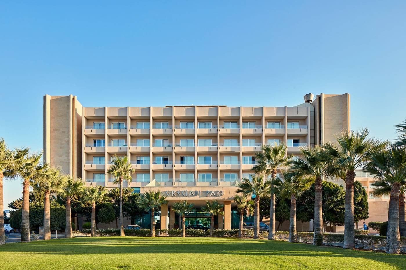 Grecian-Park-Hotel-General-view-16