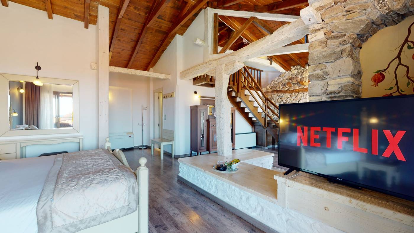 Athena-Pallas--Room-43