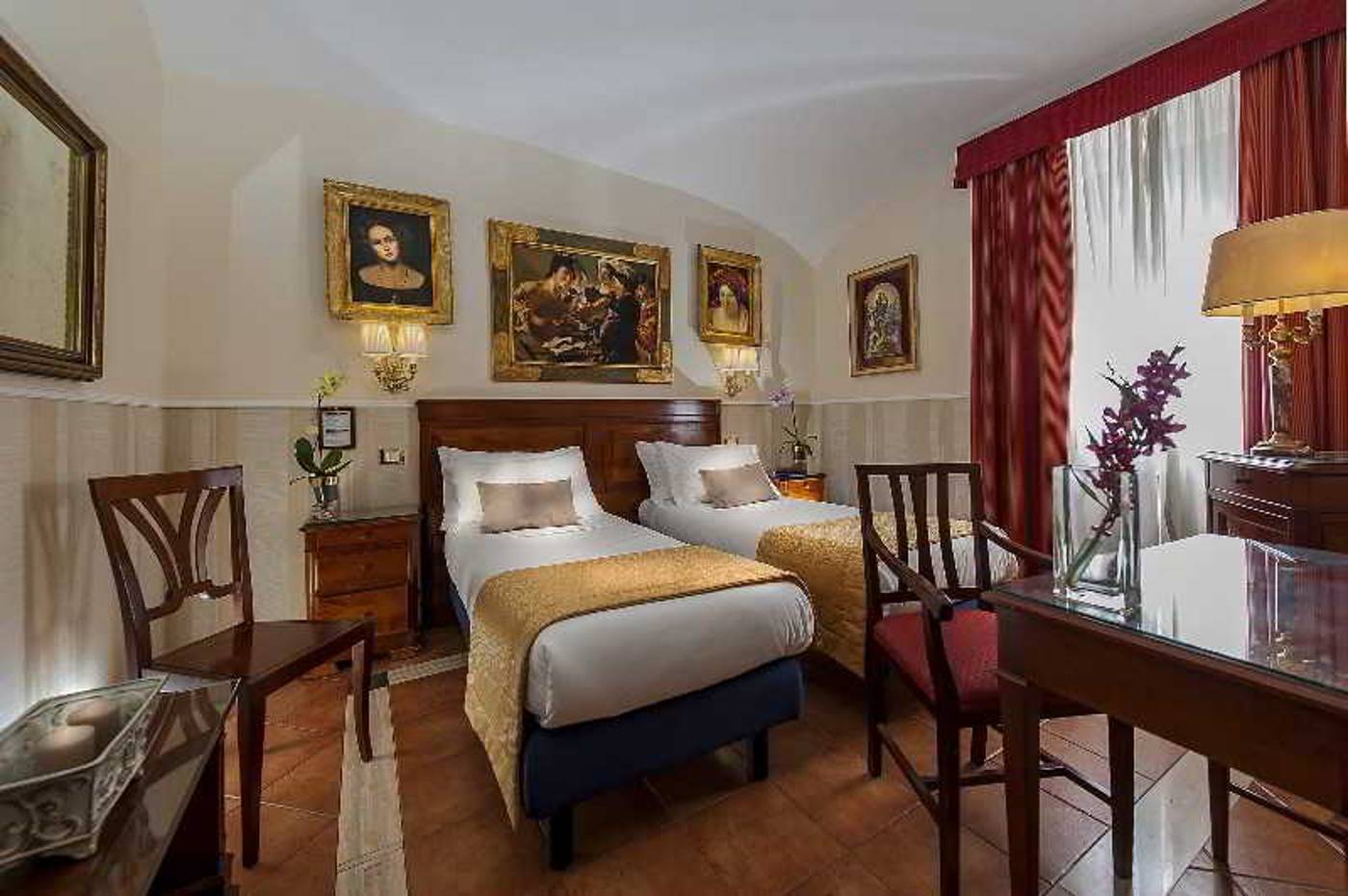 Des-Artistes-Room-14