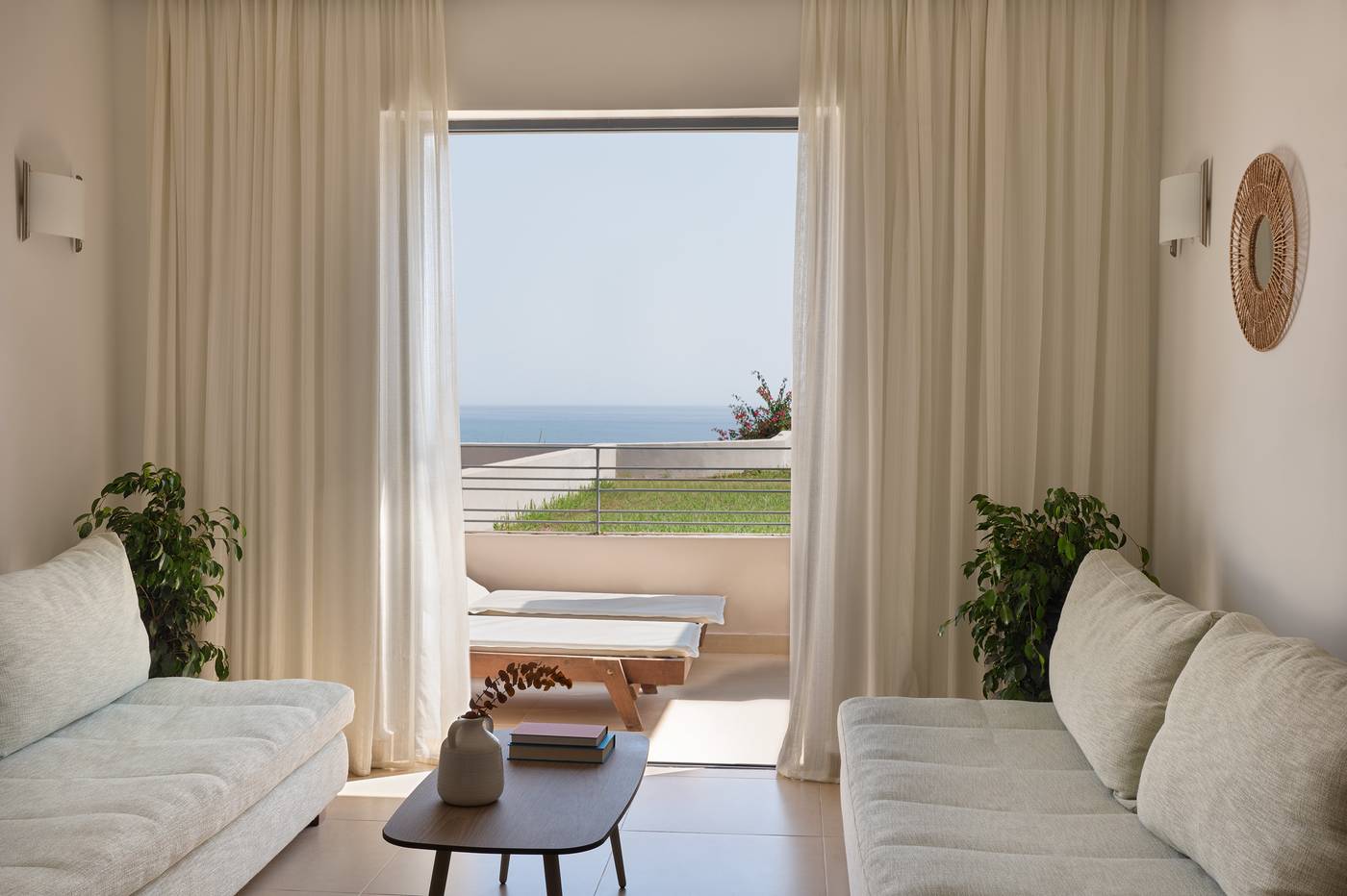 Eleon-Grand-Resort---Spa-Room-51