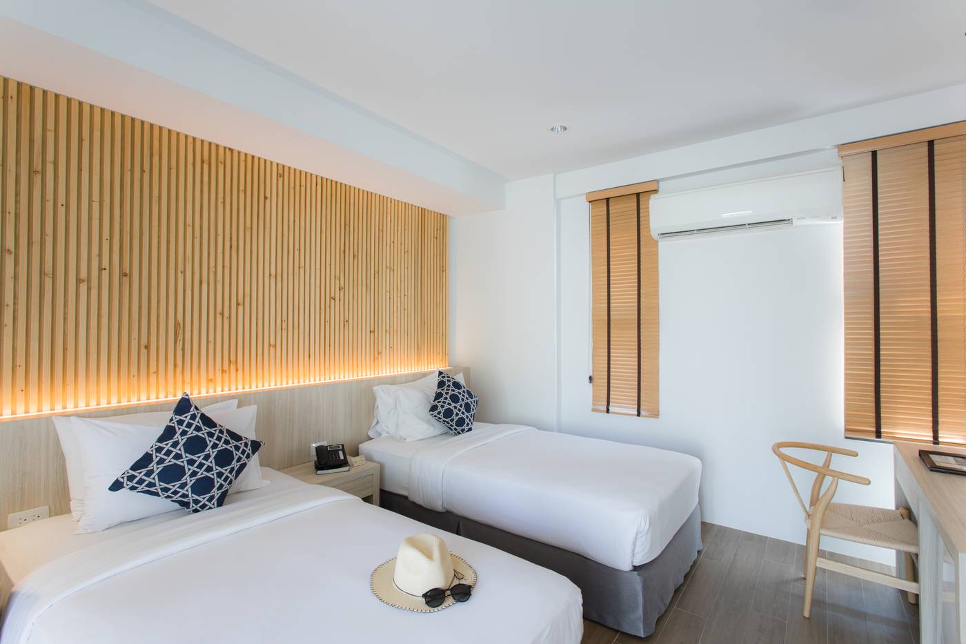 BLU-PINE-Villa---Pool-Access-Room-34