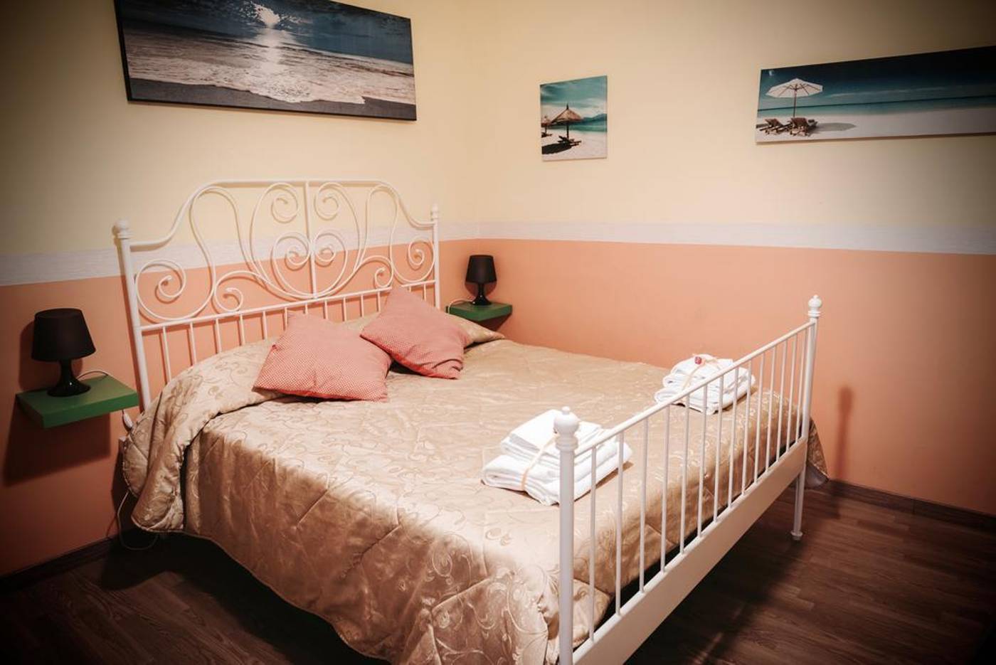 Le 4 Stagioni - Italy - NAPOLI - Room - 2