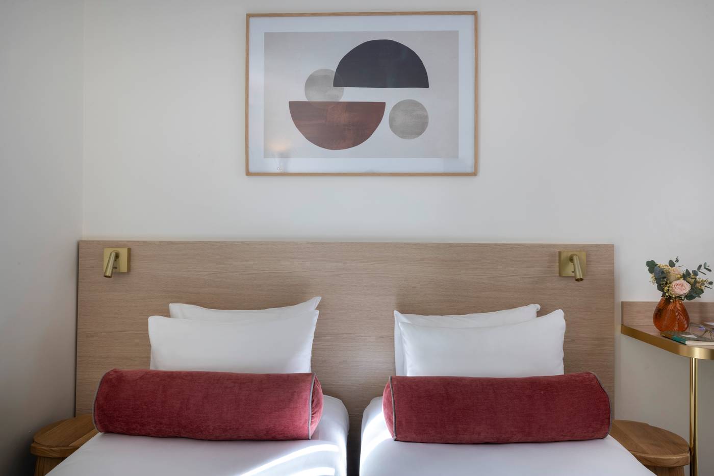 Bailli-de-Suffren-Room-11