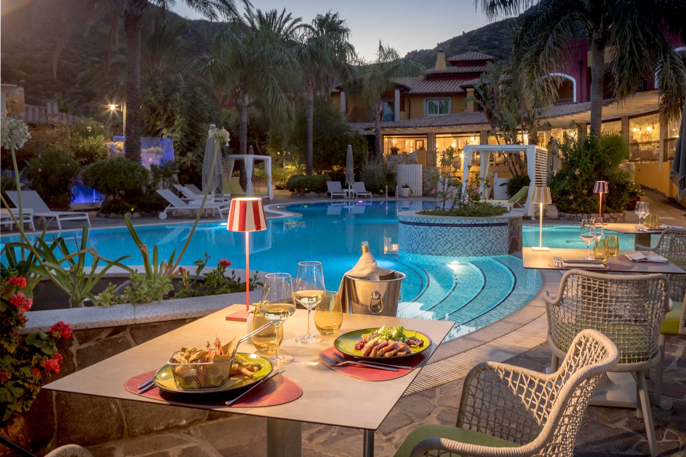 Cruccuris-Resort-Restaurant-33