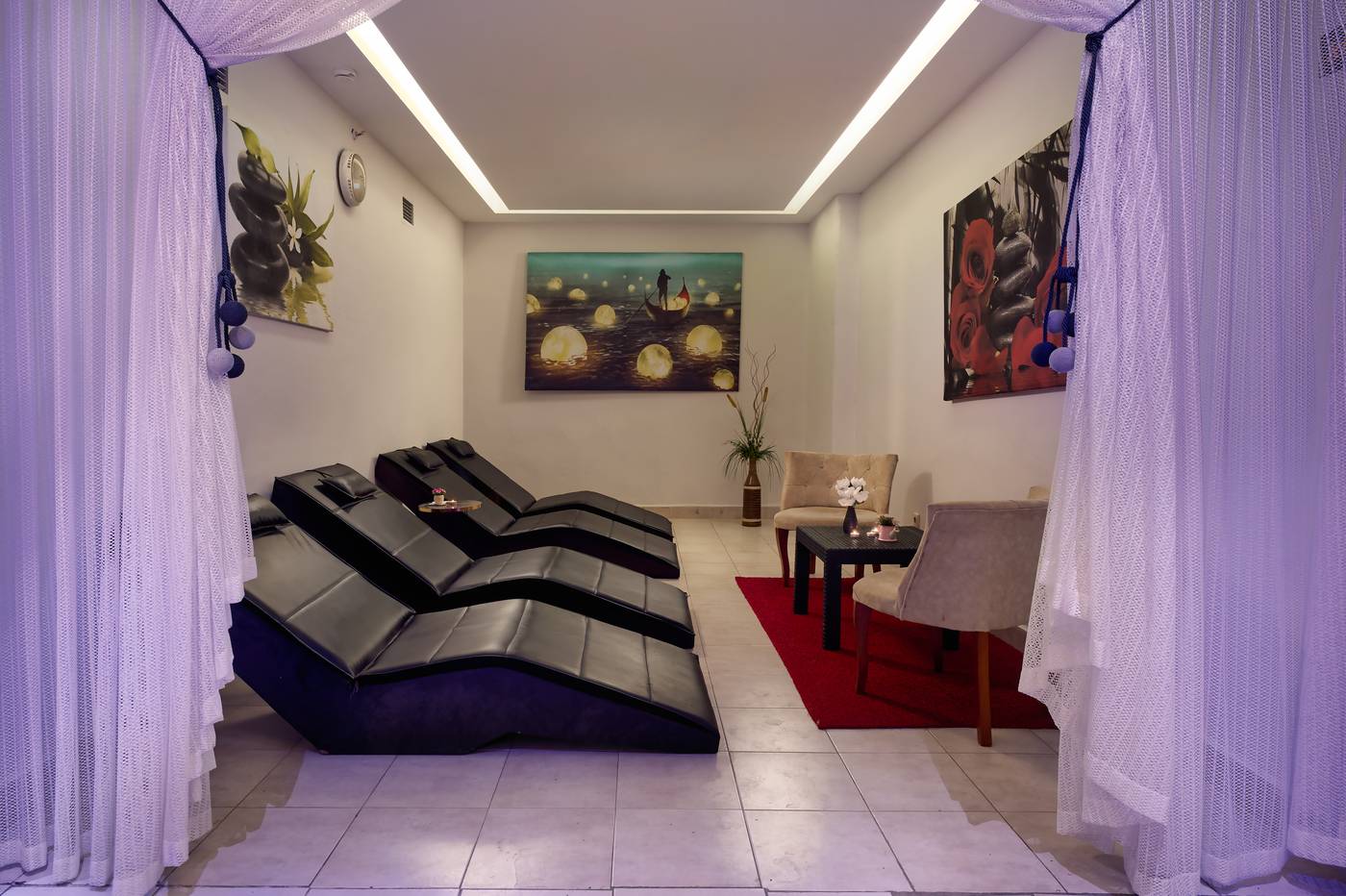 Kaila City Hotel