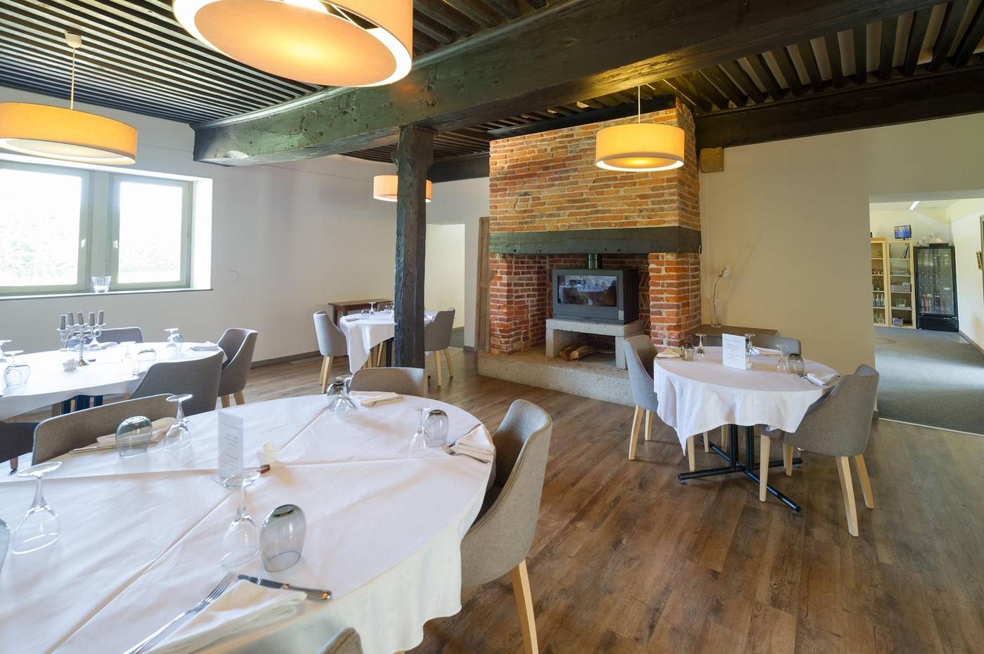 Hôtel Restaurant La Sorelle - France - VILLETTE-SUR-AIN - Restaurant - 9