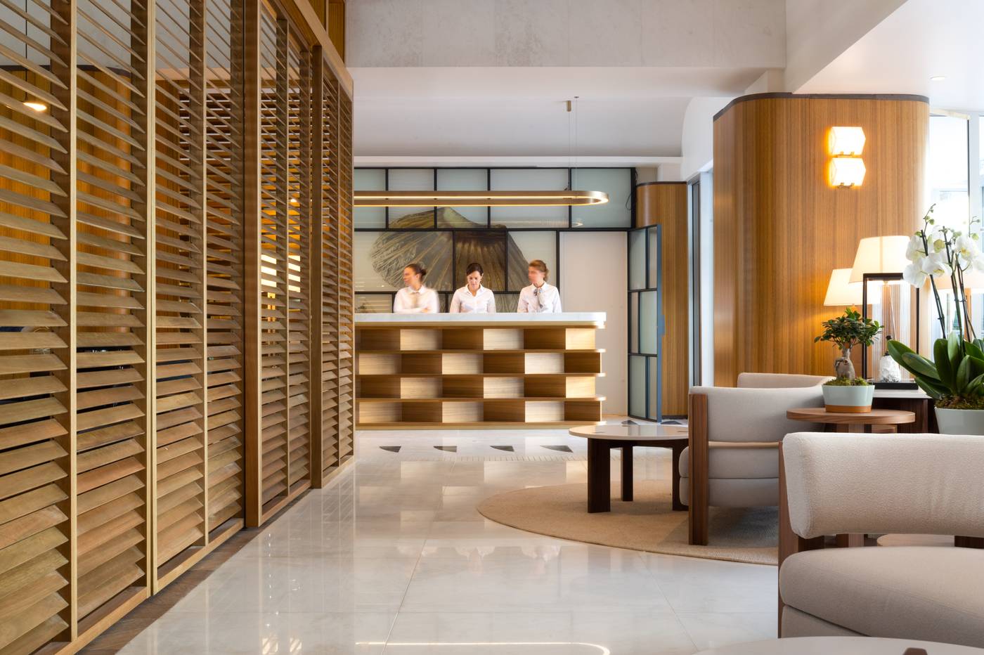 Le-Grand-Hotel-Lobby-67